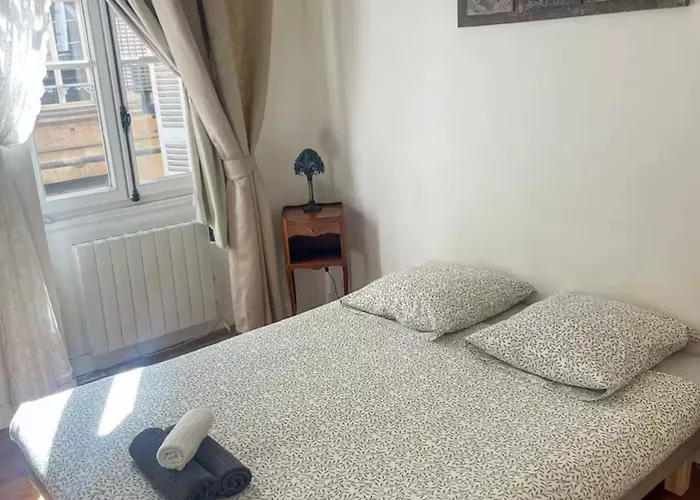 Charming Center Bordeaux