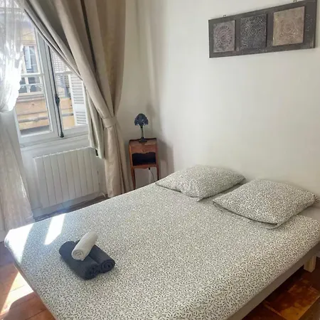 Charming Center Bordeaux